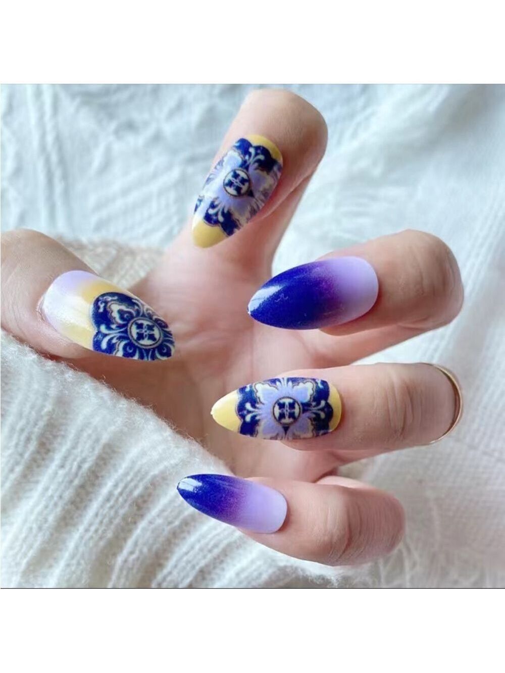 Mandala Sunset - Nail Junkie - full artificial nail set
